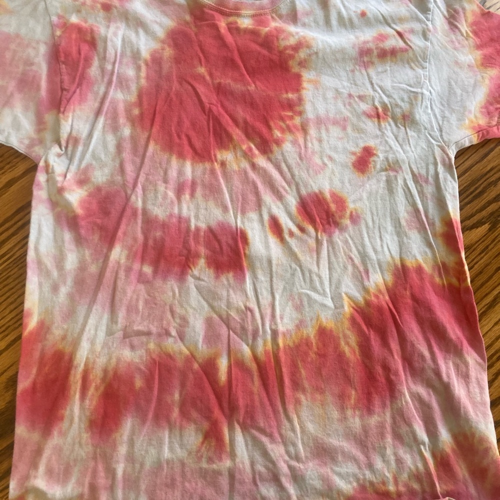 Women’s lg tie dye short sleeve